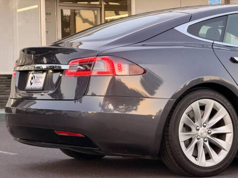2020 Tesla Model S