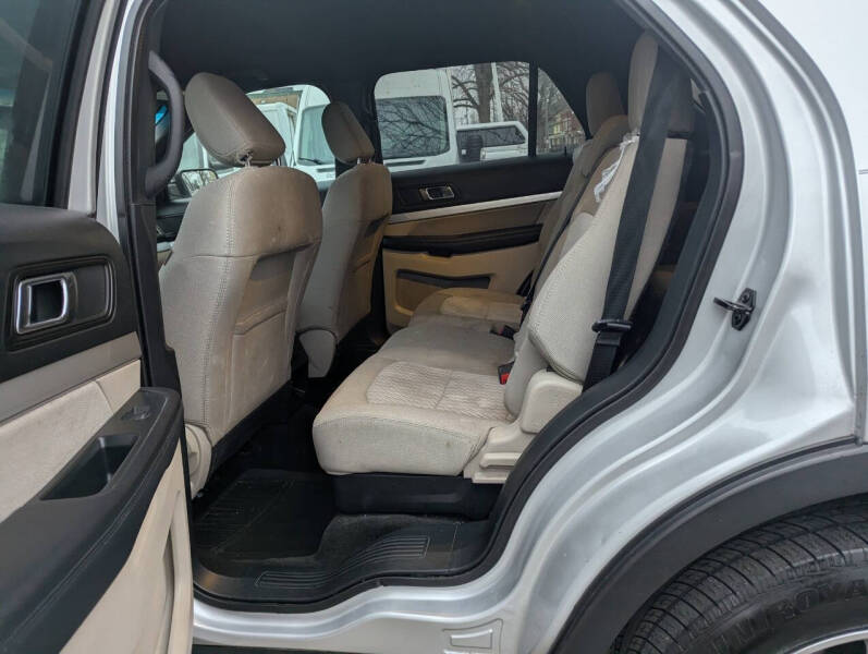 2018 Ford Explorer