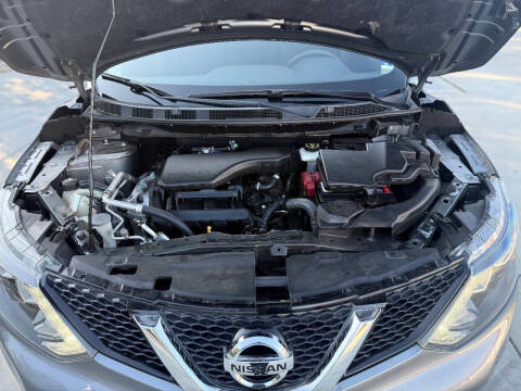 2017 Nissan Rogue Sport SV