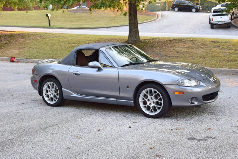 2002 Mazda Miata SE photo 10