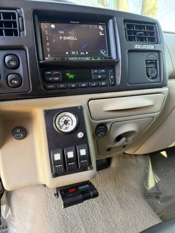 2005 Ford Excursion Limited