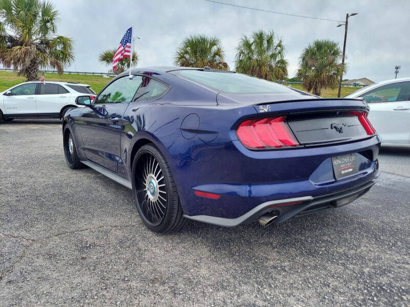 2019 Ford Mustang EcoBoost