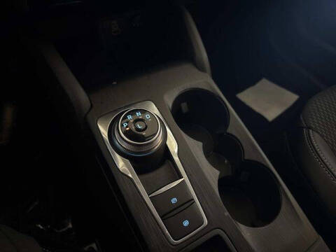 2025 Ford Escape Plug-In Hybrid PHEV