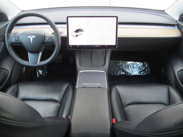 2021 Tesla Model 3 Standard Range Plus