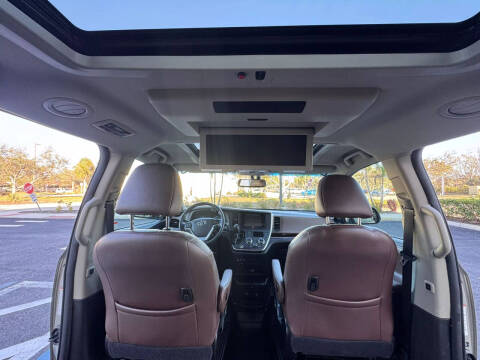 2017 Toyota Sienna