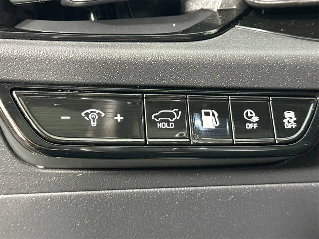 2023 Kia Niro Plug-In Hybrid SX Touring