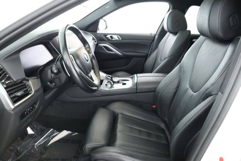 2022 BMW X6 xDrive40i