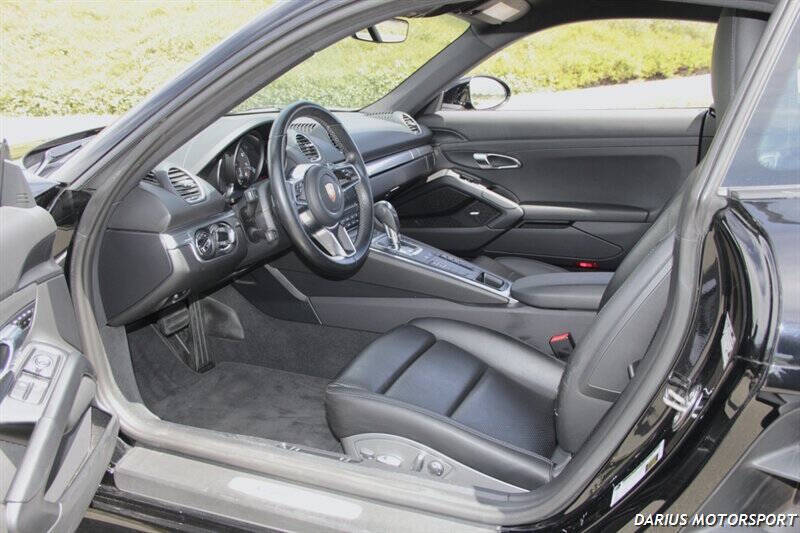 2019 Porsche 718 Cayman