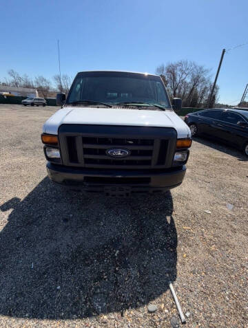 2014 Ford E-Series E-350 SD XL