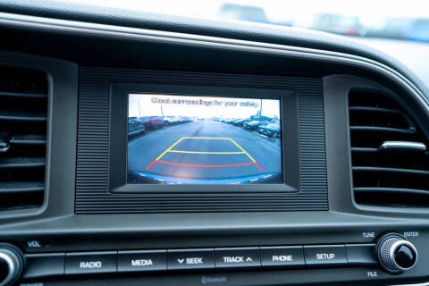 2019 Hyundai Elantra