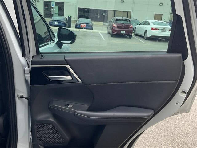 2023 Mitsubishi Outlander