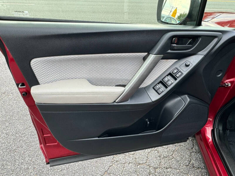 2017 Subaru Forester 2.5i