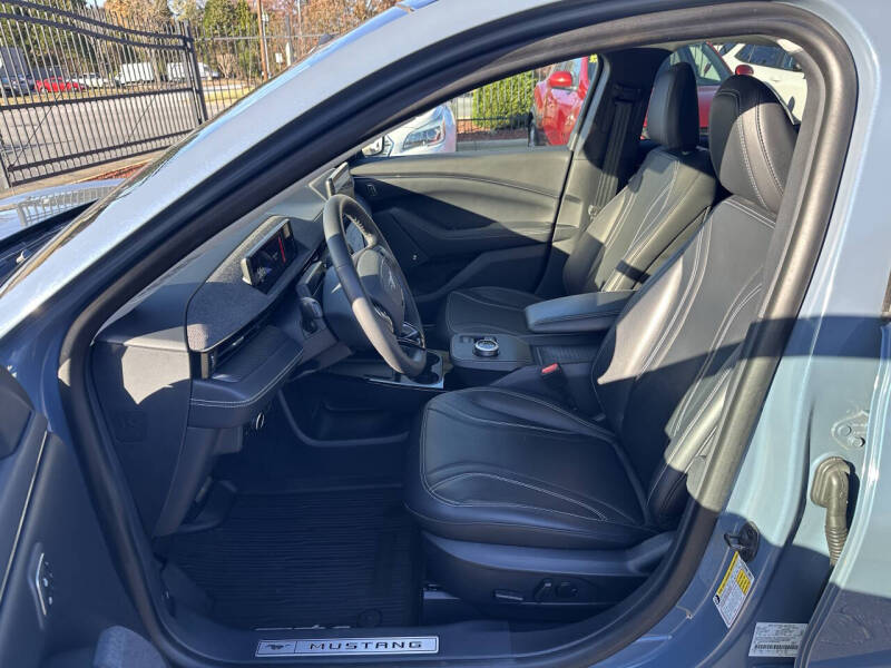 2023 Ford Mustang Mach-E Premium
