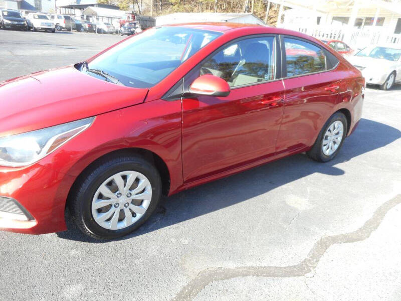 2019 Hyundai Accent SE