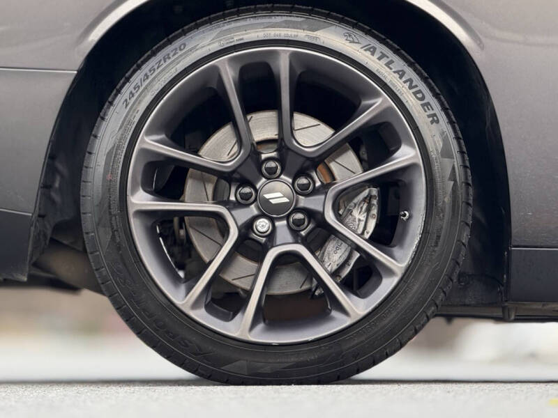 2020 Dodge Challenger