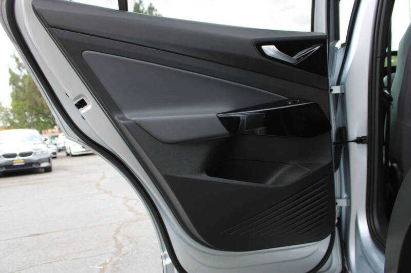 2021 Volkswagen ID.4 Pro