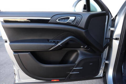 2018 Porsche Cayenne S