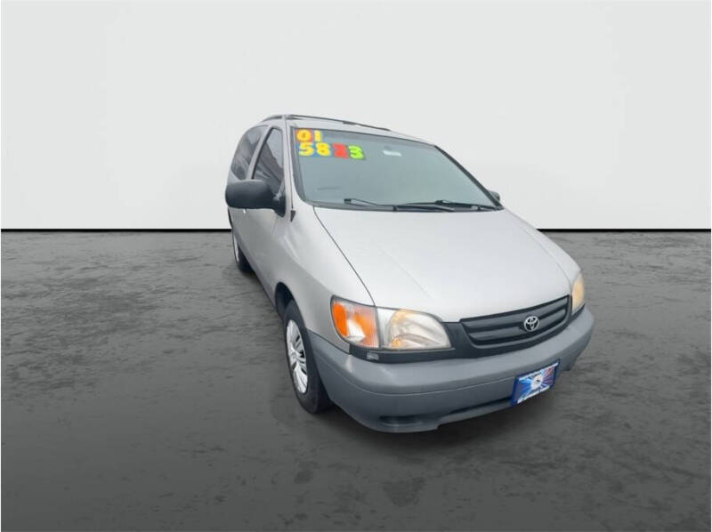 2001 Toyota Sienna