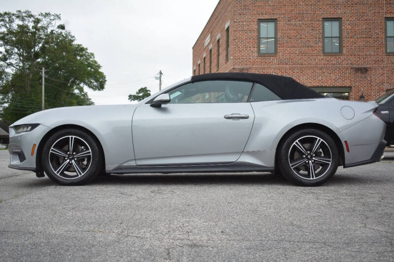 2024 Ford Mustang EcoBoost