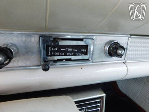 1957 Ford Thunderbird