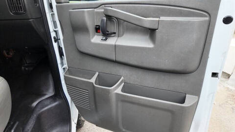 2022 Chevrolet Express 2500