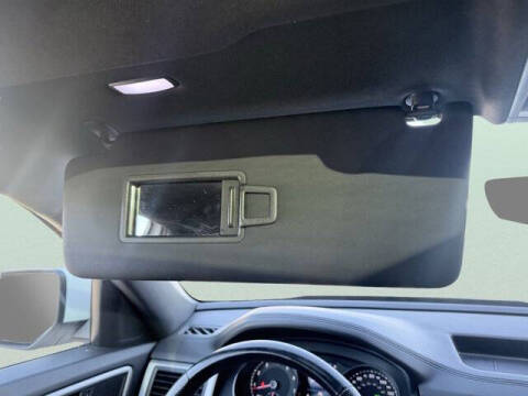 2021 Volkswagen Atlas Cross Sport V6 SE R-Line