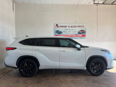 2022 Toyota Highlander L