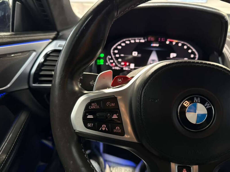 2020 BMW M8