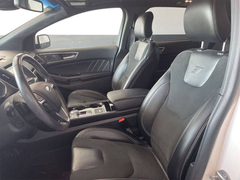 2019 Ford Edge ST