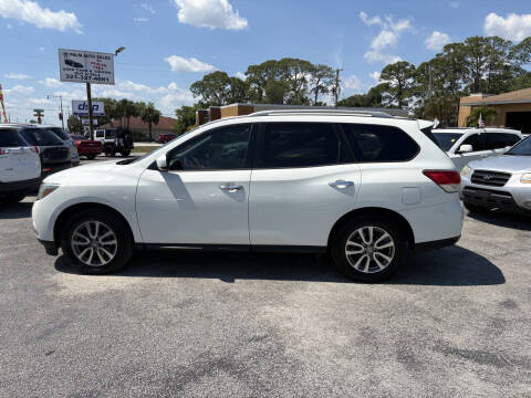 2016 Nissan Pathfinder SV
