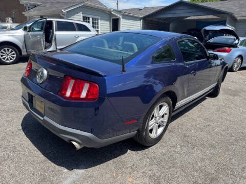 2012 Ford Mustang V6
