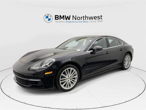 2017 Porsche Panamera 4S