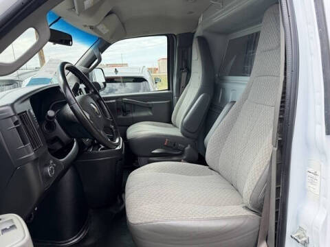 2021 Chevrolet Express 2500