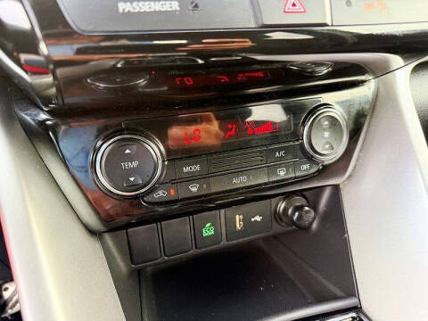 2022 Mitsubishi Eclipse Cross ES