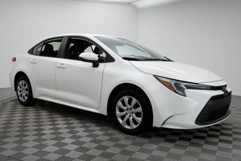 2025 Toyota Corolla Hybrid LE