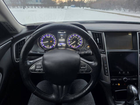2014 Infiniti Q50 Premium