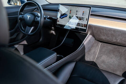 2019 Tesla Model 3 Long Range