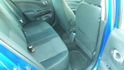 2015 Nissan Versa 1.6 SV