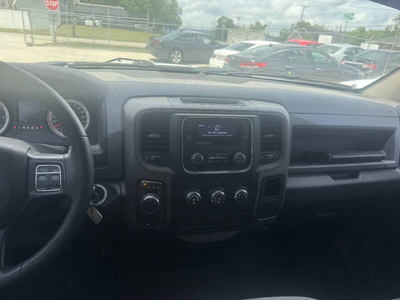 2016 RAM 1500 Express