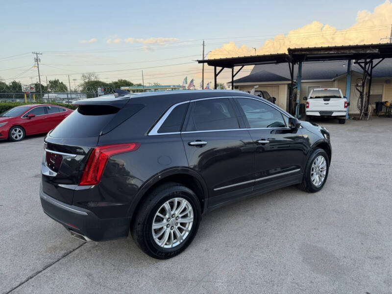 2017 Cadillac XT5