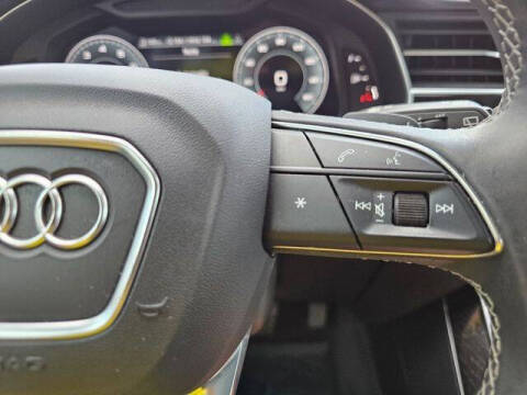 2022 Audi Q8 quattro Premium Plus 55 TFSI