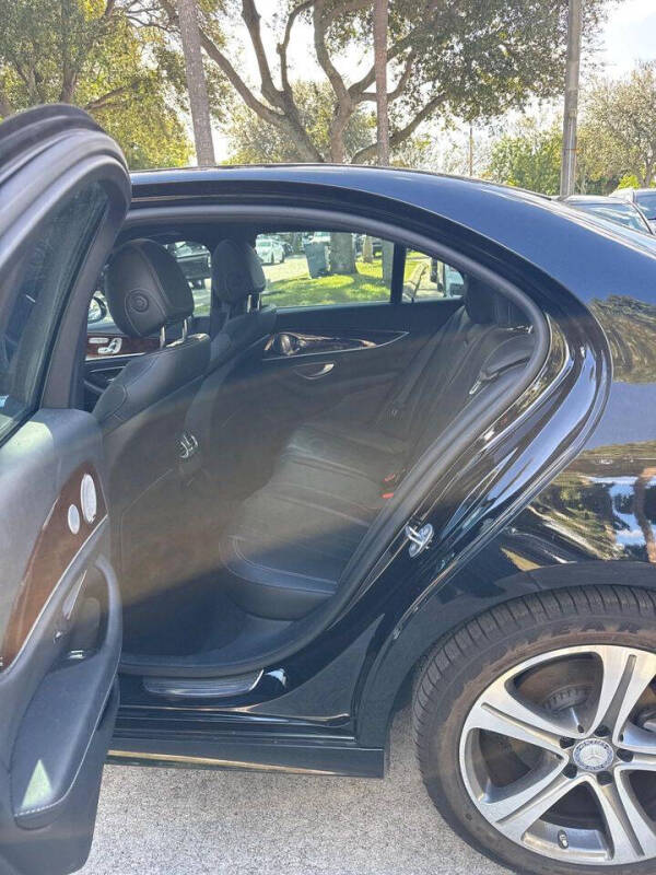 2017 Mercedes-Benz E-Class E 300