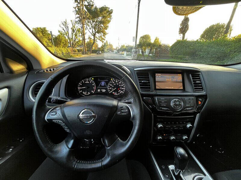 2015 Nissan Pathfinder