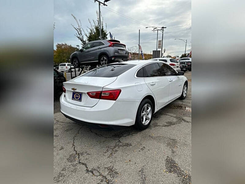 2018 Chevrolet Malibu LS
