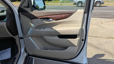 2016 Cadillac Escalade Premium Collection