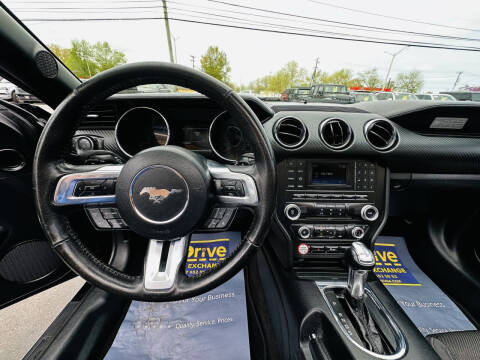 2015 Ford Mustang V6