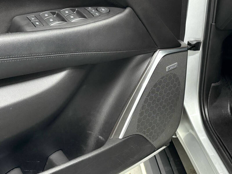 2018 Cadillac Escalade Premium Luxury