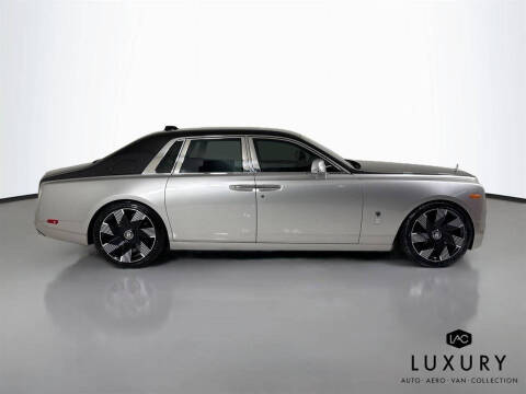 2023 Rolls-Royce Phantom