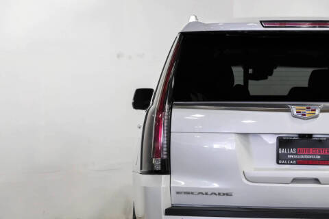 2020 Cadillac Escalade Luxury