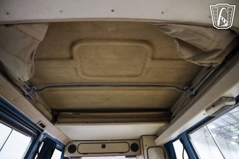 1982 Volkswagen Vanagon Camper